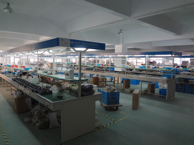 低压电器装配工作桌